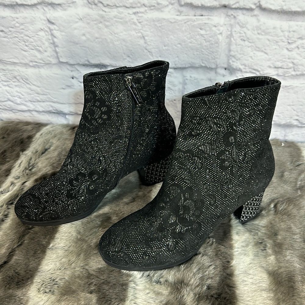 BNIB Ankle Booties - Picture 3 of 13